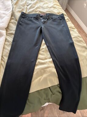 Buckley Black Straight-Leg stretchy Women's Pants
